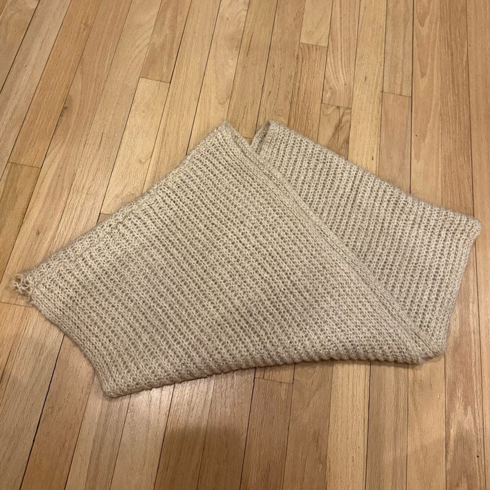 GARAGE Cozy Cream Knit Scarf - Picture 2 of 3